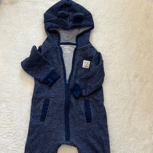 Carter’s one piece zip up outfit